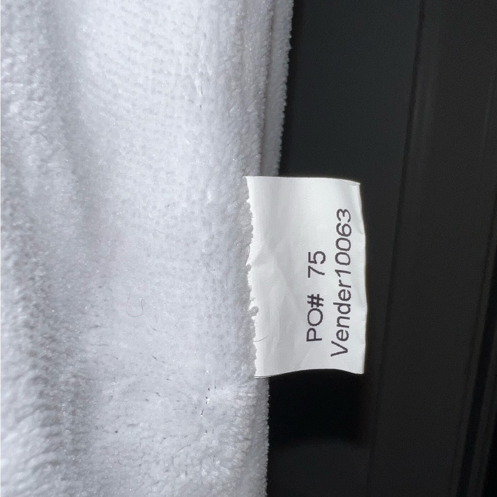 Warm Cozy White Women's Monarch Cypress Bathrobe - OSFM - Picture 10 of 13